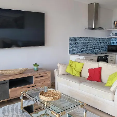 Center Bay T4 Apartament *