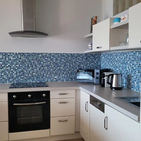 Center Bay T4 Apartment Antibes